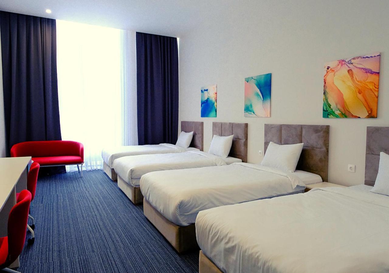 Add Hotel Almaty Exterior foto